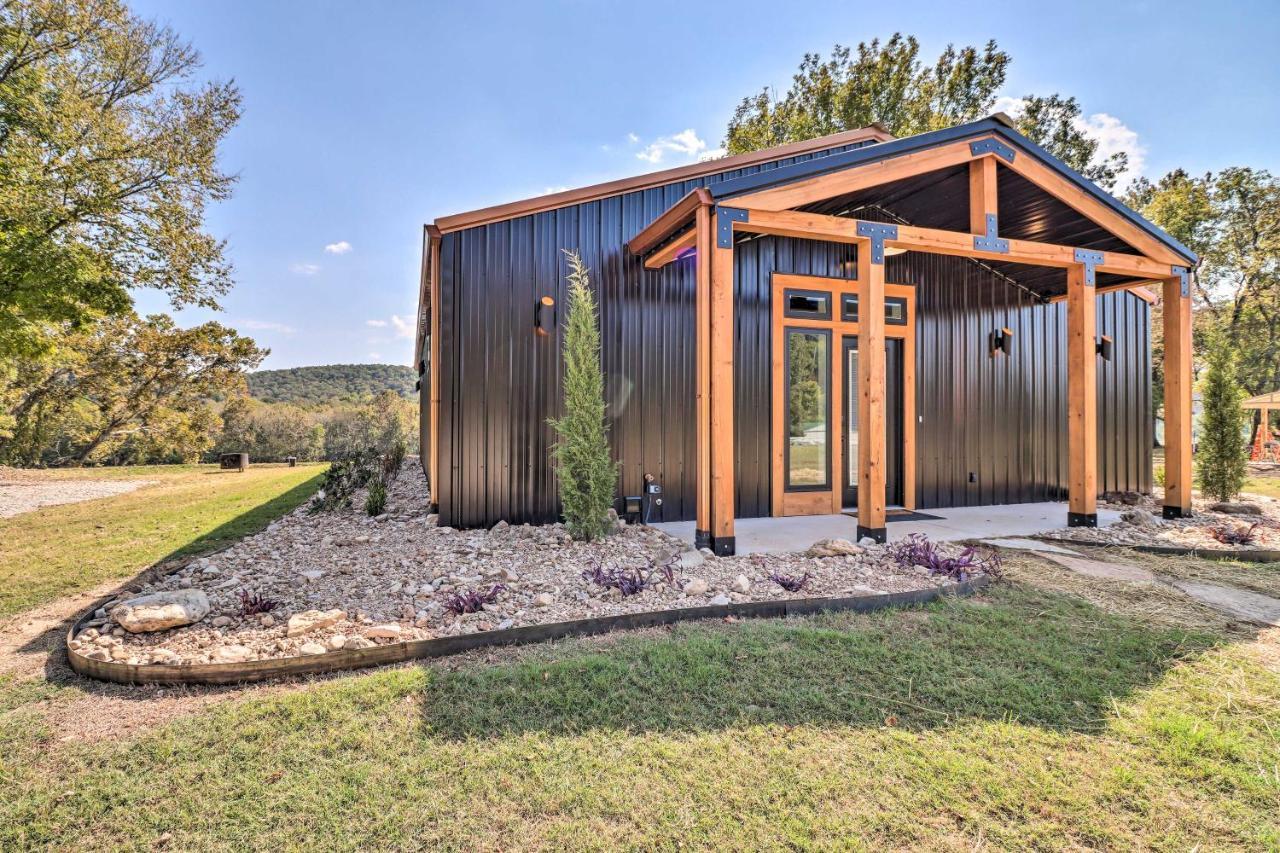 Modern Norfork House With Patio On White River! Eksteriør billede